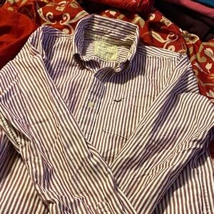 Hollister Men's Red and White Striped Shirt